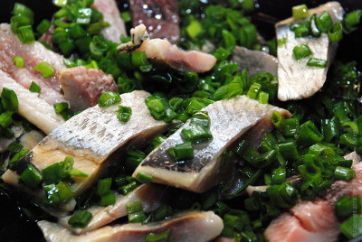 herring_with_onions_02.jpg