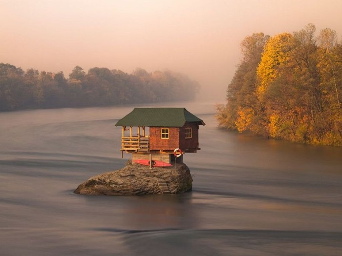 drina-river-house-1.jpg