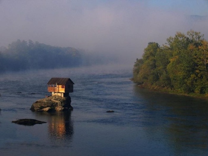 drina-river-house-2.jpg