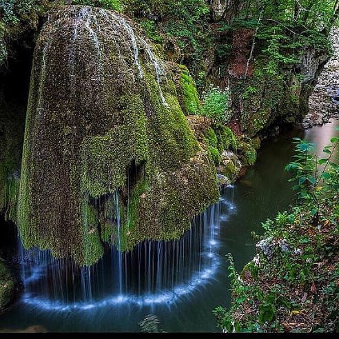 водопад Бигар в Румынии.jpg