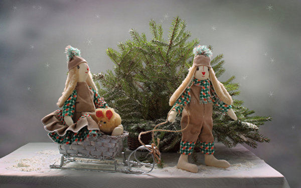 Branches_Doll_Two_Sled_Winter_hat_538095_600x375.jpg
